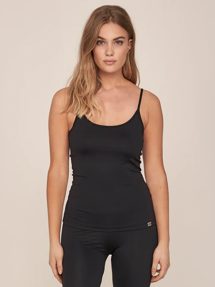 NU RUN TOP WITH STRAPS