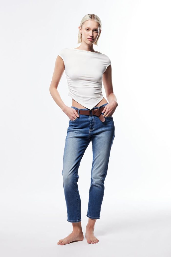 PLEASE STRAIGHT LEG JEANS WITH LOW RISE