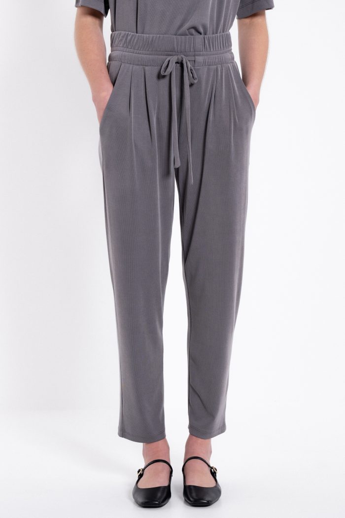 PHILOSOPHY  RIB SANDWASHED PLEATED PANTS