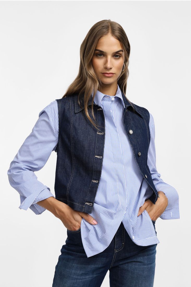 PLEASE CROPPED VEST WITH CENTRAL BUTTONS