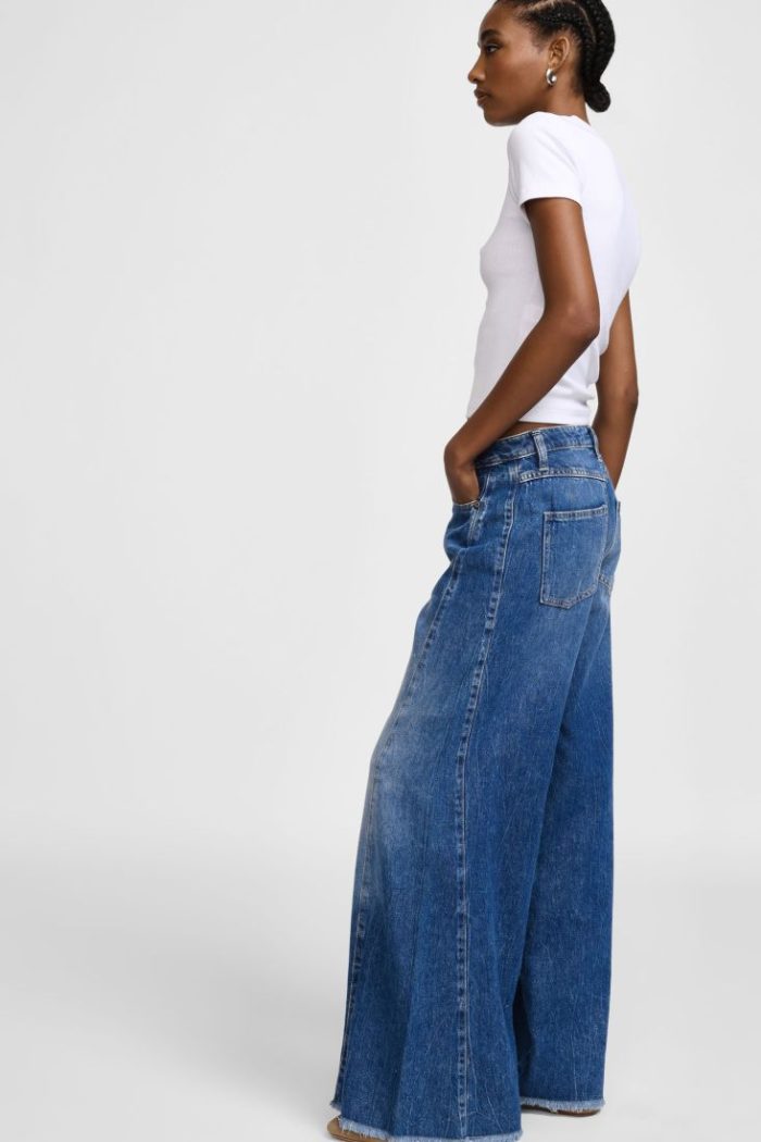 PLEASE WIDE LEG JEANS