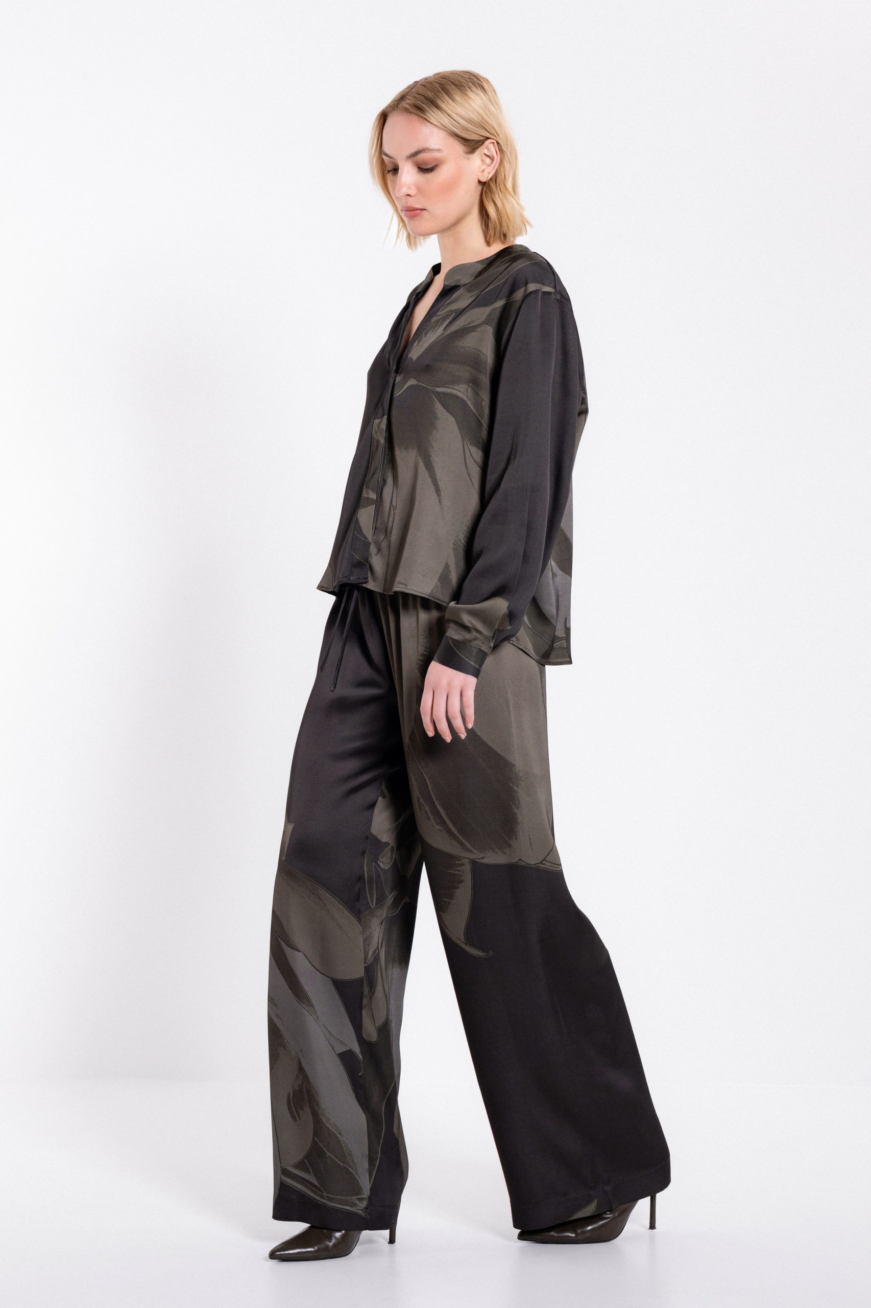 PHILOSOPHY SATIN PRINT WIDE LEG PANTS