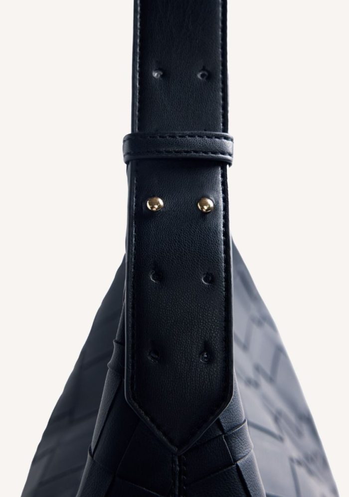 GIOSEPPO TEXTURE SHOULDER BAG MAHTOWA