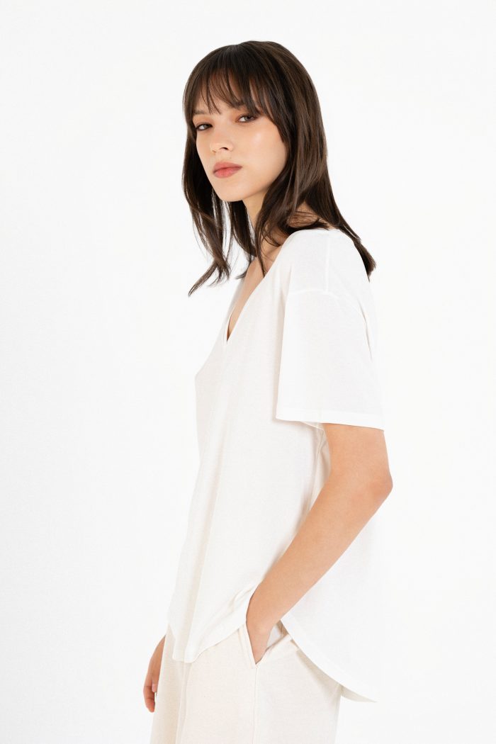 PHILOSOPHY BASIC CUPRO V NECK TOP