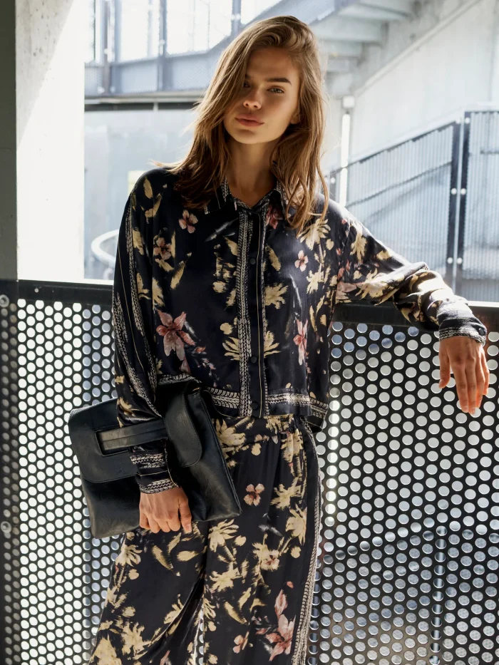 CARA_Trousers-Trousers-8746-10-Black_mix-5_1350x1800 NU CARA SHIRT