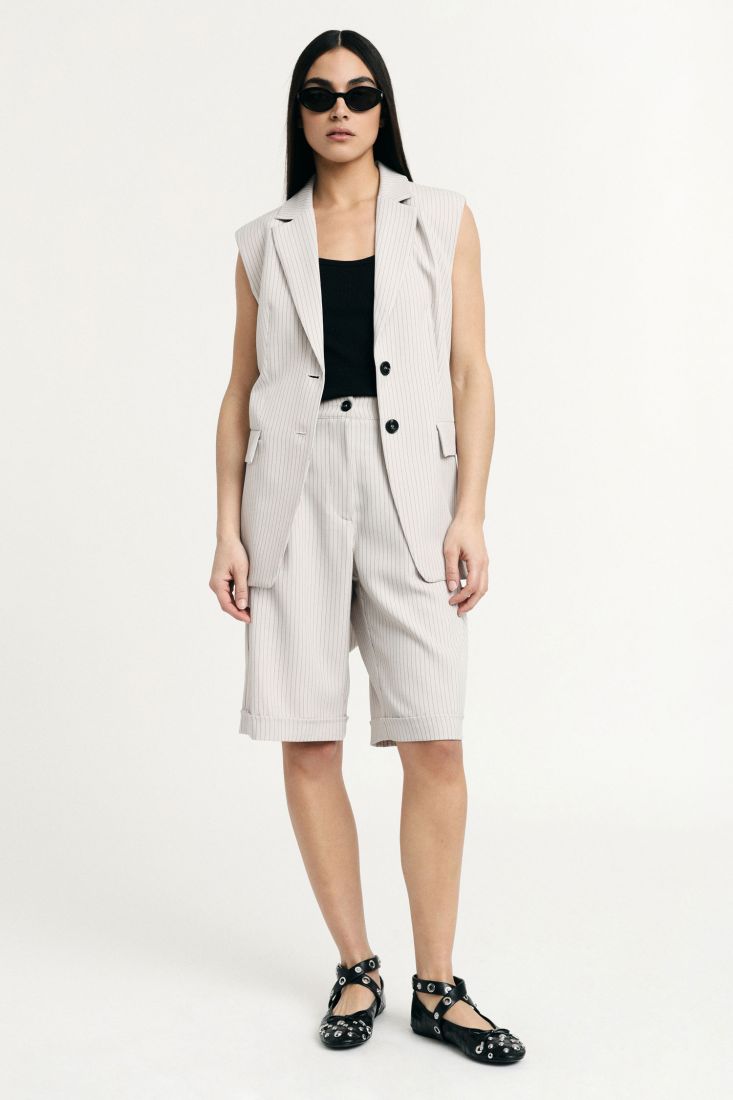 PLEASE REGULAR-FIT BERMUDA SHORTS WITH PLEATS AND STRIPED