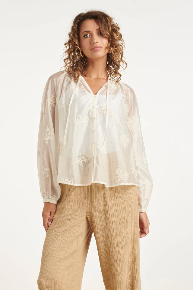 SMASHED LEMON AIRY BOHO BLOUSE