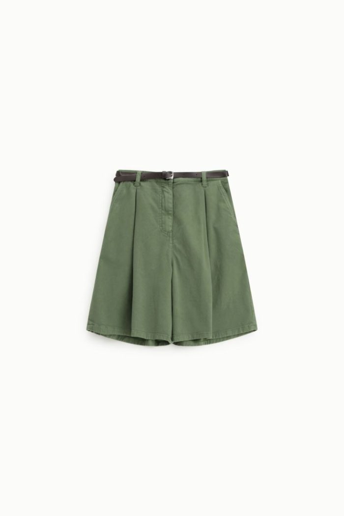 PLEASE REGULAR FIT SHORTS WITH PLEATS AND BELT