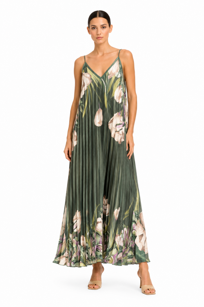 ANASTASIA+ME FLOWING PLEATED MAXI DRESS