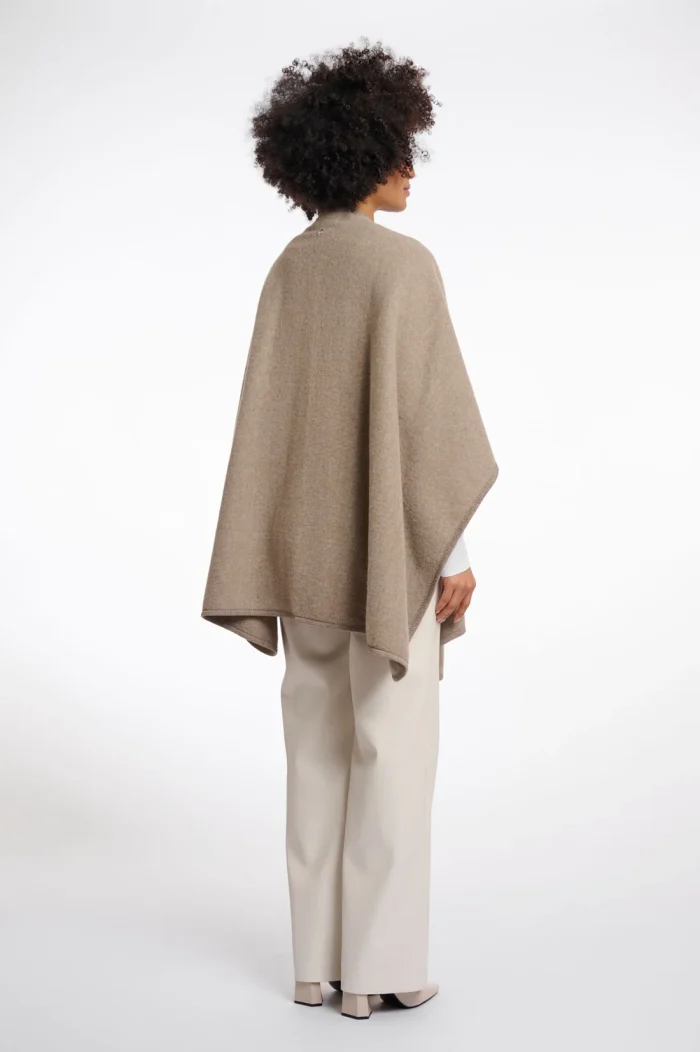 RINO&PELLE MARWA CAPE