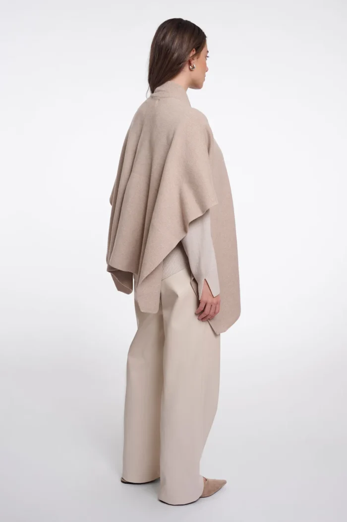RINO&PELLE SANTO CAPE