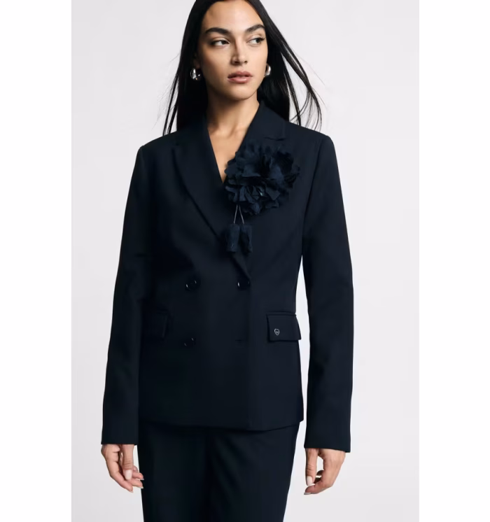 completo-pantalone-doppio-petto-con-dettaglio-fiore-please-n493unocci-in-tute (2) PLEASE DOUBLE-BREASTED TROUSER SUIT WITH FLORAL DETAIL